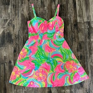 Beautiful Lilly Pulitzer Willow dress women’s size 6